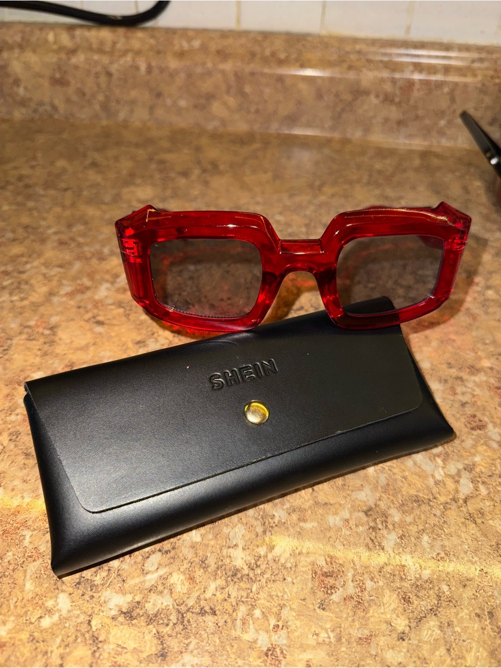 SHEIN Rectangular Sunglasses Red Plastic Frame Gray Tinted Lenses